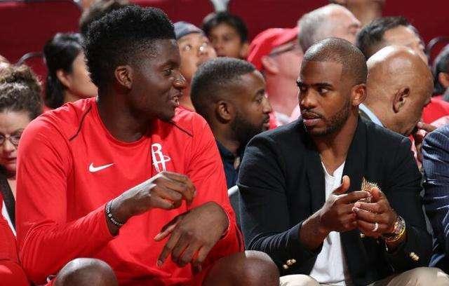 和直塞打出 和直塞打出